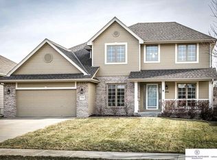 5715 S 163rd Ave, Omaha, NE 68135
