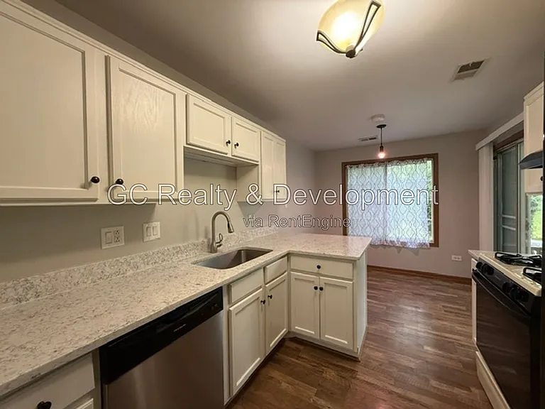 2856 Heatherwood Dr #3 — Photo 6