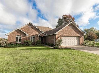 2006 Round Barn Ct, Anderson, IN 46017