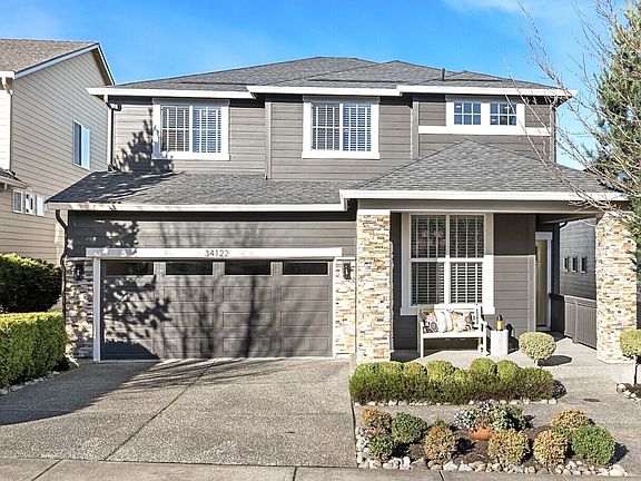 2nd image of 34122 SE Moses Street