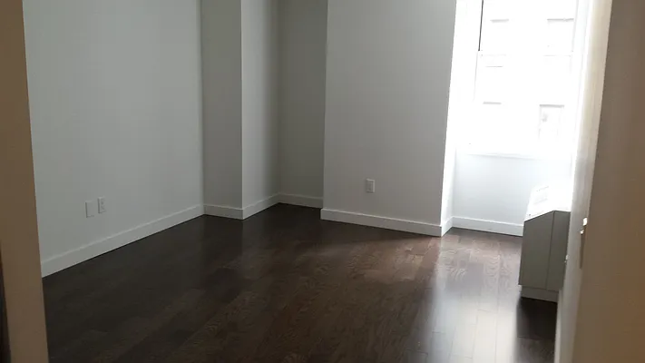 Rented by Metro Loft Management | media 8