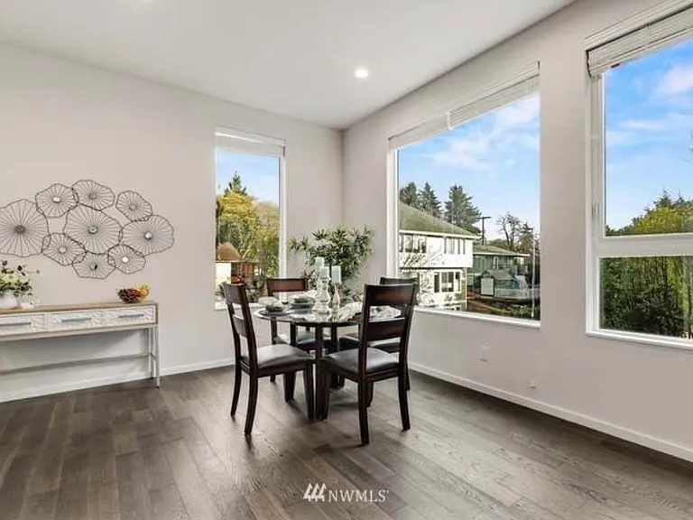 9734A Woodlawn Ave N #1 — Photo 8