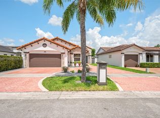 982 NW 133rd Ct, Miami, FL 33182