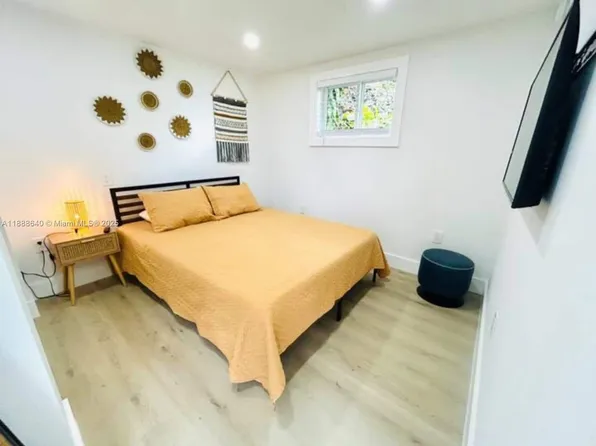 2612 SW 12th St, Miami, FL 33135