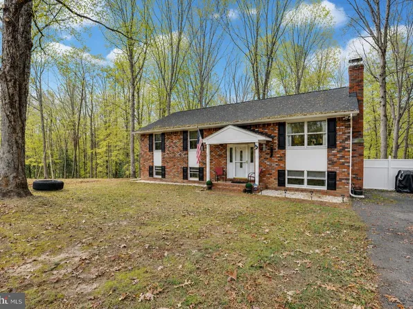 4104 Green Spring St, Waldorf, MD 20601