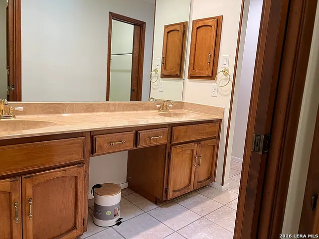 4307 Shavano Woods St — Photo 35