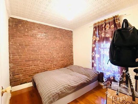 5th image of 230 Pacific St APT 8