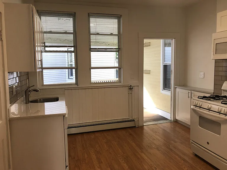 56 Portsmouth St #3 — Photo 28