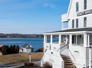 6 Merritt House Rd APT 10, Orrs Island, ME 04066