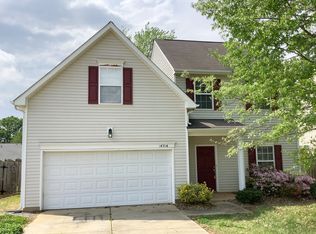 14716 Castletown House Dr, Charlotte, NC 28273