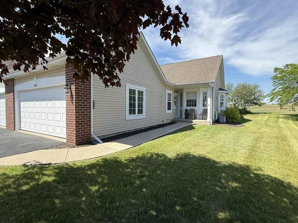 1063 Niagara LANE, Port Washington, WI 53074