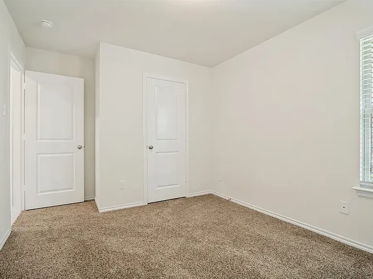 908 Horton St — Photo 15