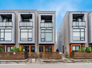 33 Achtman Ln, Toronto, ON M6G4C5