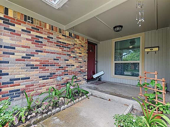 3rd image of 2611 Scotswood Dr