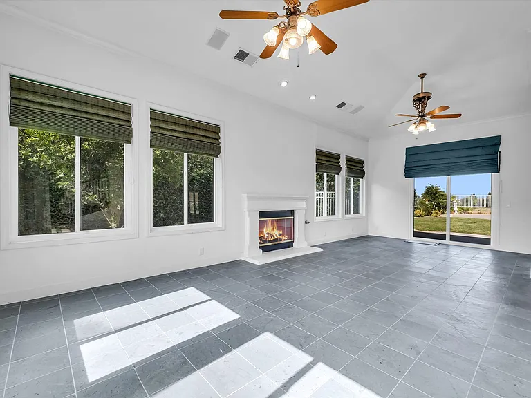 5505 Blue Ridge Dr — Photo 11