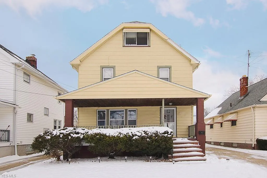 21001 Ball Ave photo 1