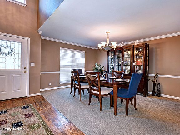 3rd image of 4314 Meadowbend Way