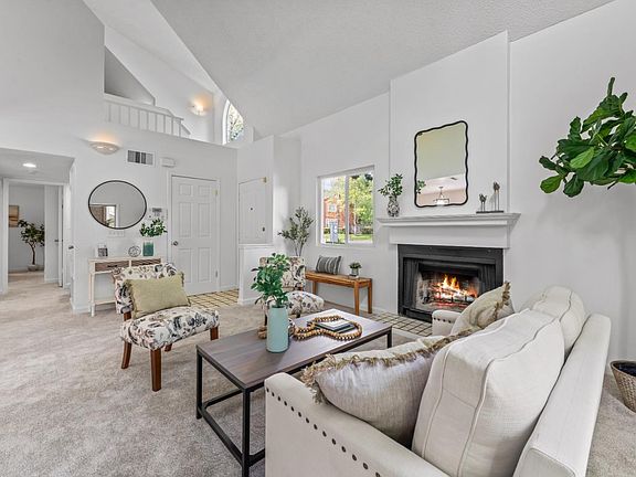 5th image of 2754 Lakeview Drive