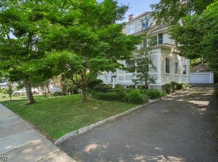 59 Woodland Ave, Summit, NJ 07901