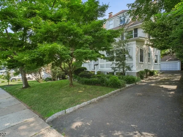 59 Woodland Ave, Summit City, NJ 07901