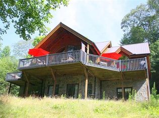 100 Hampton Gap Dr, Mars Hill, NC 28754