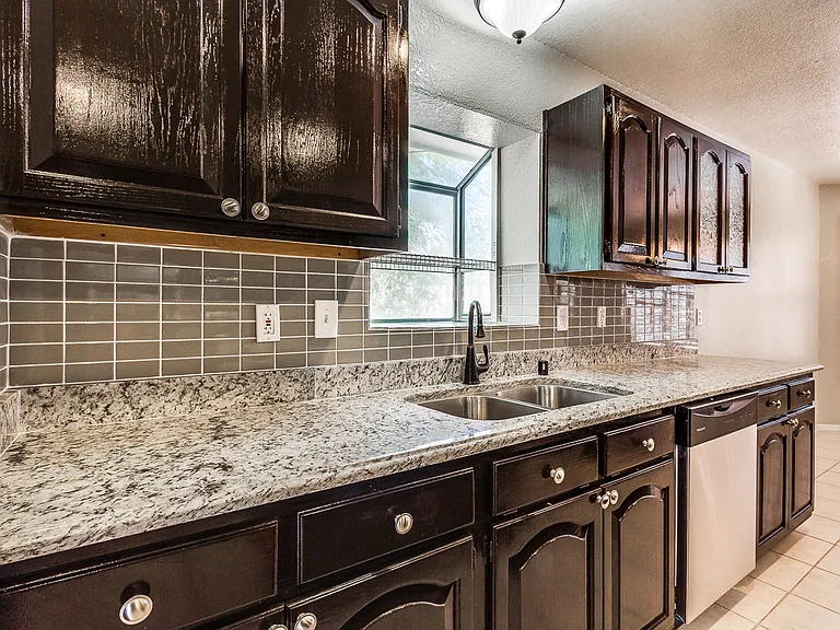 6104 La Posta Dr — Photo 15