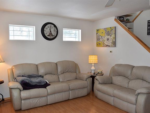 5th image of 1151 E Elderberry Cir