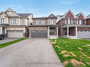50 Prudhoe Ter, Barrie, ON L9J 0L5