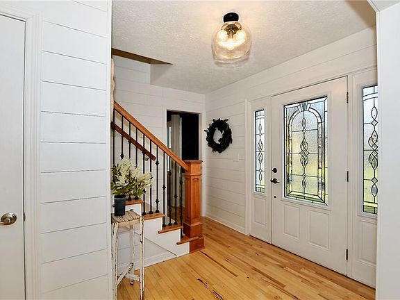 5th image of 457 Coventry Way