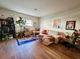 142 Frost St APT 3F, Brooklyn, NY 11211