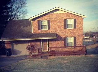 1020 Amersham Rd, Kingsport, TN 37660