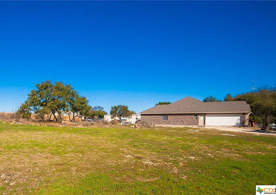 2nd image of 417 Green Park Dr