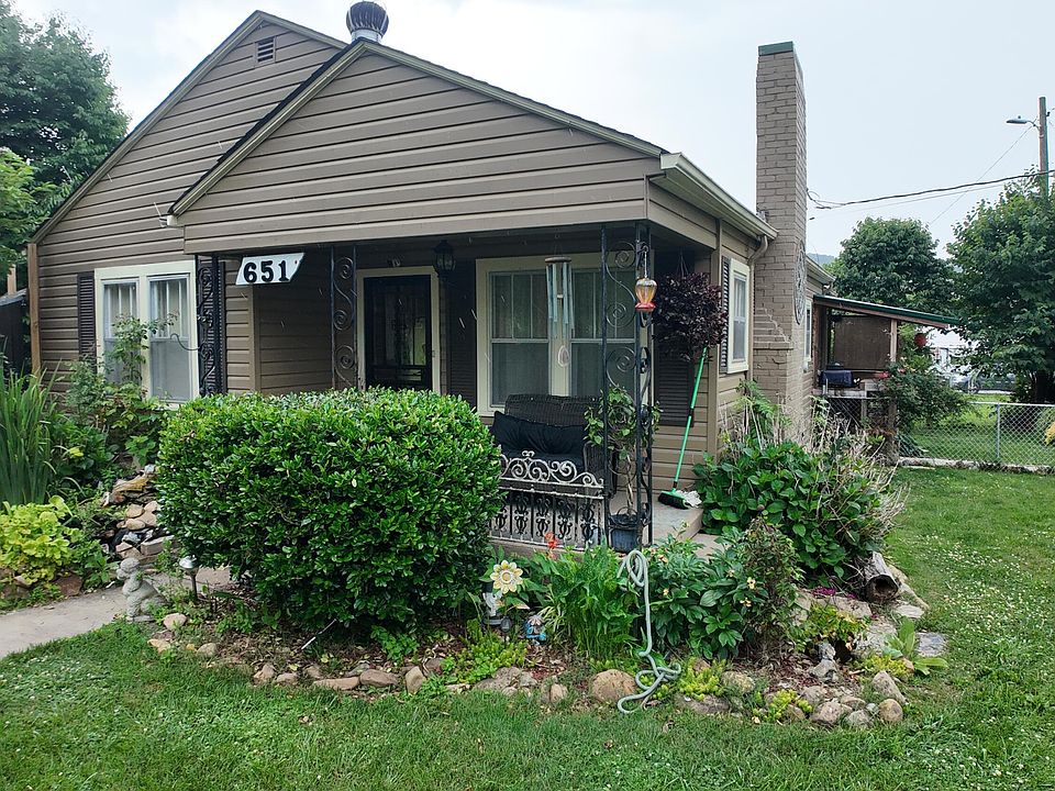 1st image of 651 Broyles Ave