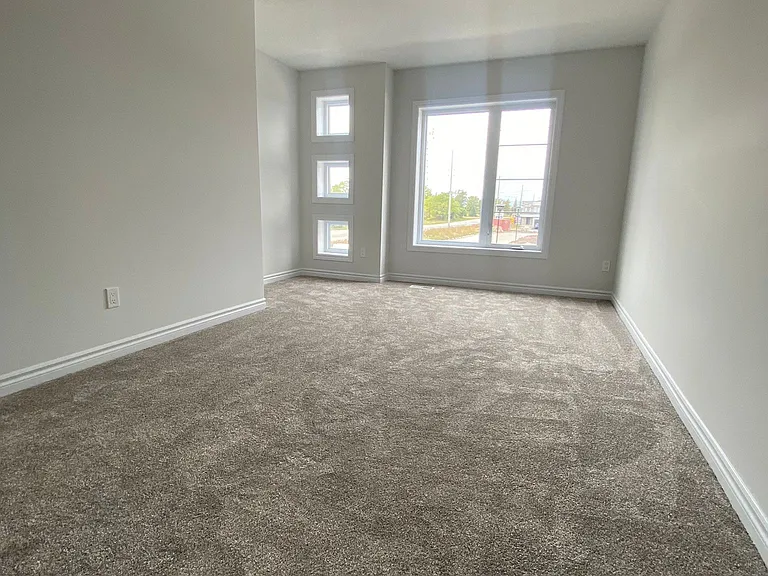 3028 Turner Cres — Photo 17