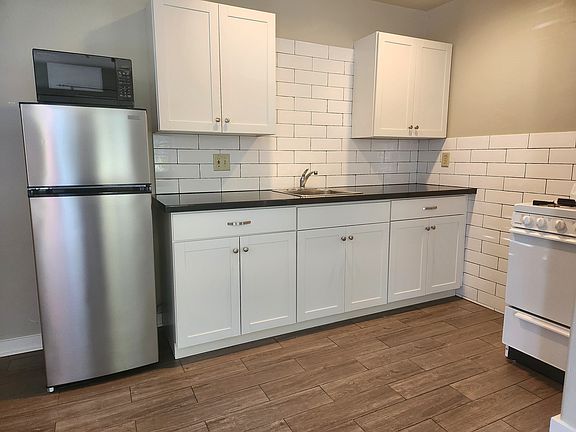 4th image of 3762 Georgia St #2
