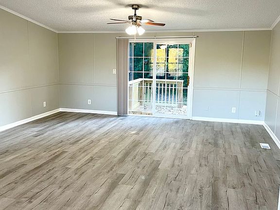 3rd image of 408 Haywood Ave