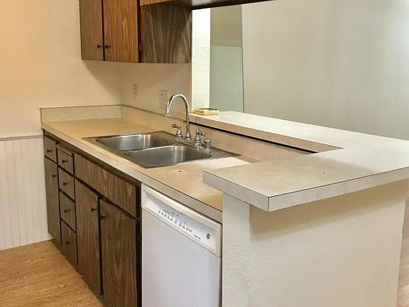 3rd image of 371 Imperial Way APT 101