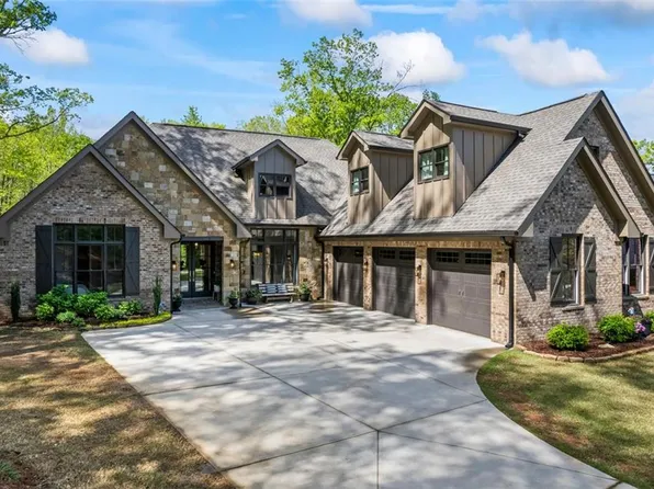 1188 Woodtrace Ln, Auburn, GA 30011
