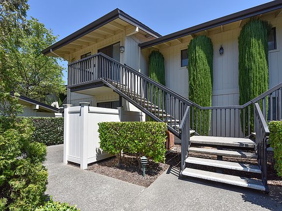 2nd image of 762 Cottage Dr