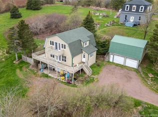 22 A Walker Rd, Sackville, NB E4L3K9