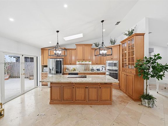 3rd image of 12715 SW 96th Ter #12715