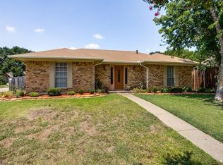 5001 Roundtable Ln, Garland, TX 75044