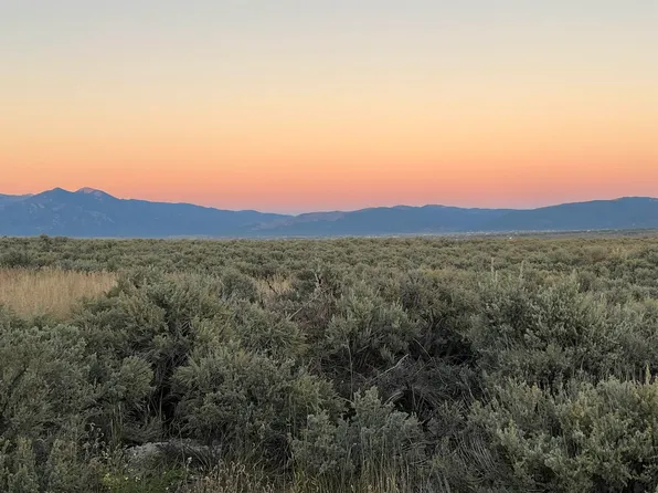  Cuatro Ruedas, Carson, NM 87517-000