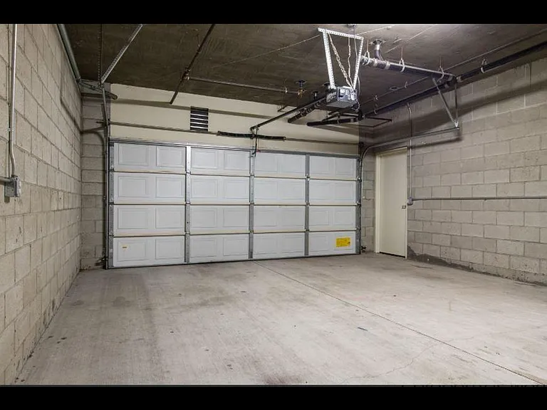 2307 Mira Vista Ave #108 — Photo 19