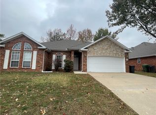 3412 W Sunset Dr, Rogers, AR 72756