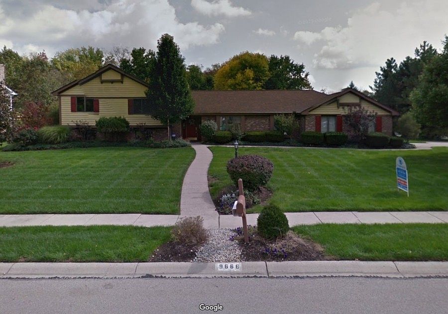1st image of 9666 Meadow Woods Ln