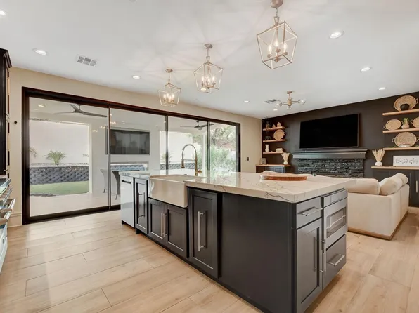 305 Rodarte St, Henderson, NV 89014
