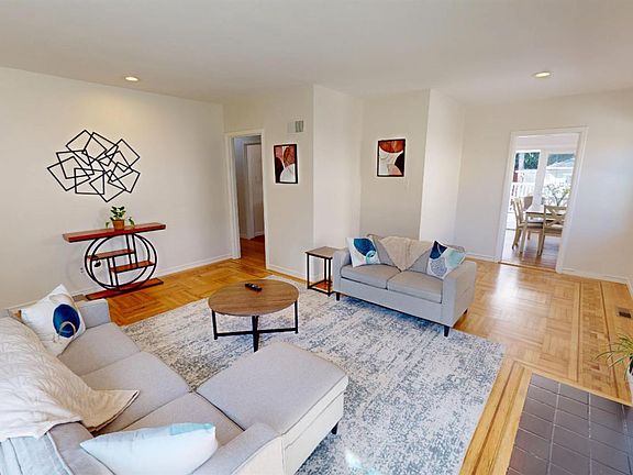 3rd image of 833 Belle Ave