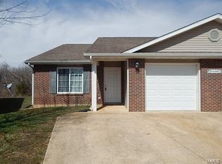 24498 Tupelo Ln #A & B, Saint Robert, MO 65584