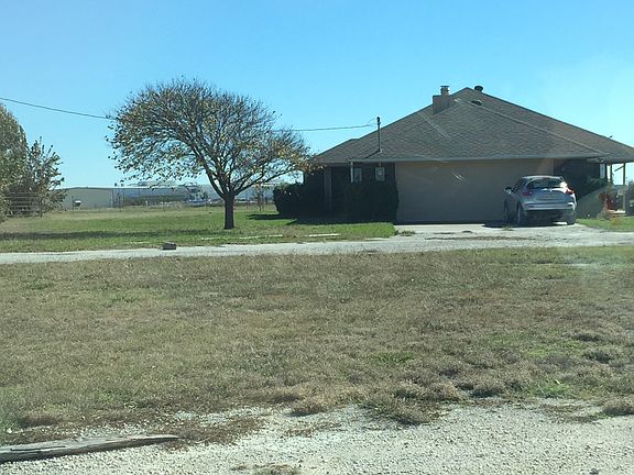2nd image of 4005 Windmill Rd